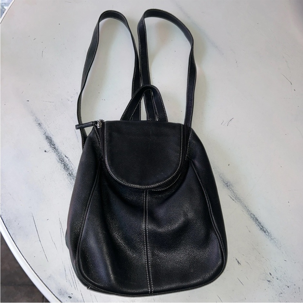 Tignanello Pebbled Leather Black Backpack Tan Stitching Purse Handbag 12”Hx10”W